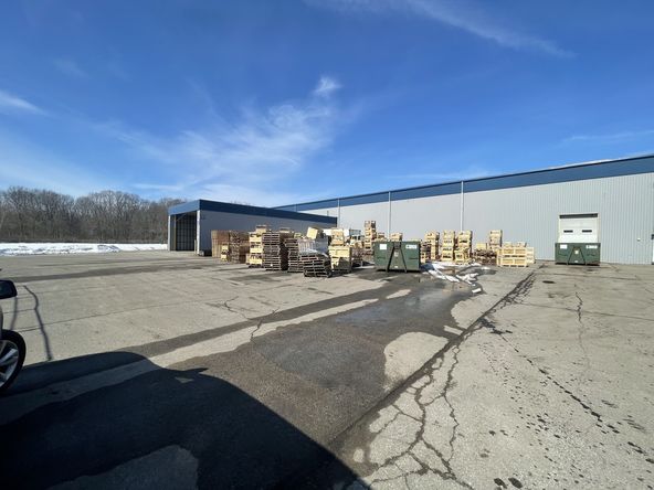 588 W 7th St, Peru, IN 46970